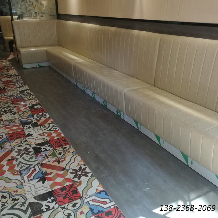 茶餐廳靠墻卡座沙發(fā)，定制餐廳皮革沙發(fā)，餐廳